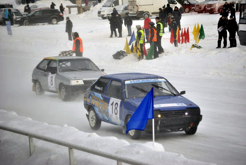 Афиша Ижевска — Чемпионат Удмуртии  по зимним трековым автогонкам