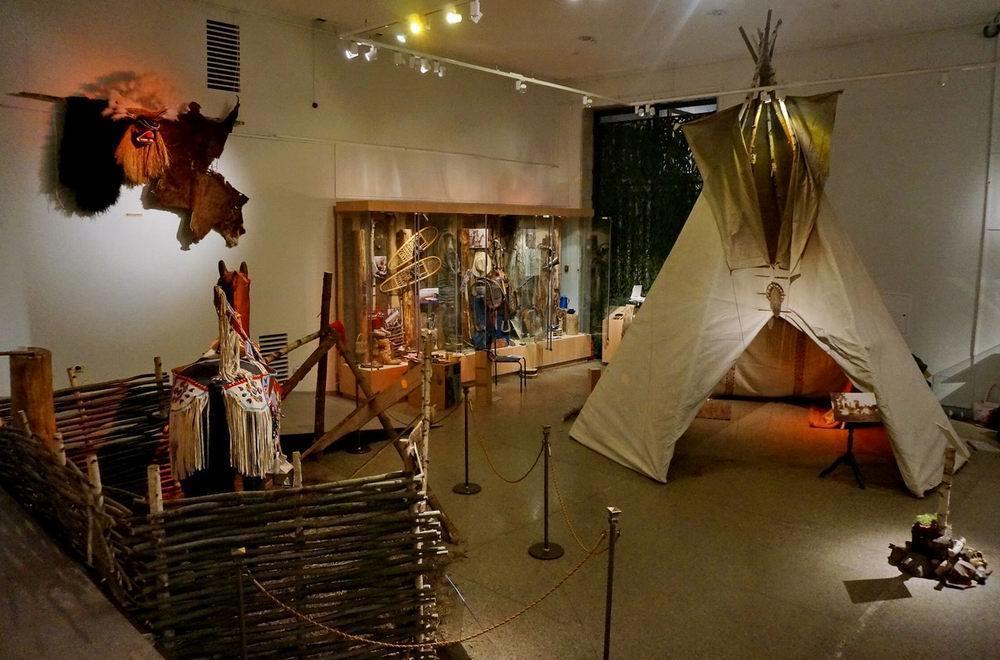 Афиша Ижевска — Выставка «Североамериканские индейцы. Мифы и реальность»