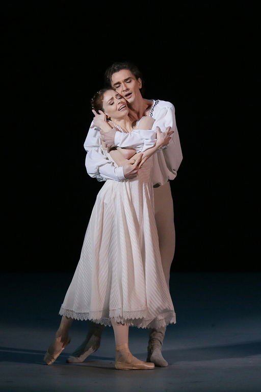 Афиша Ижевска — TheatreHD: трансляция балета «Ромео и Джульетта»