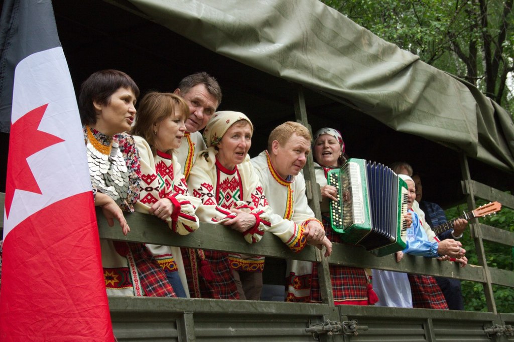 Афиша Ижевска — Национальный удмуртский праздник Гербер отпразднуют в Москве